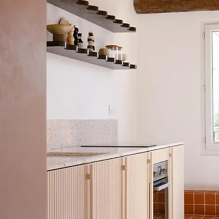 Bati Bati : Avec Terrasse Apartment *